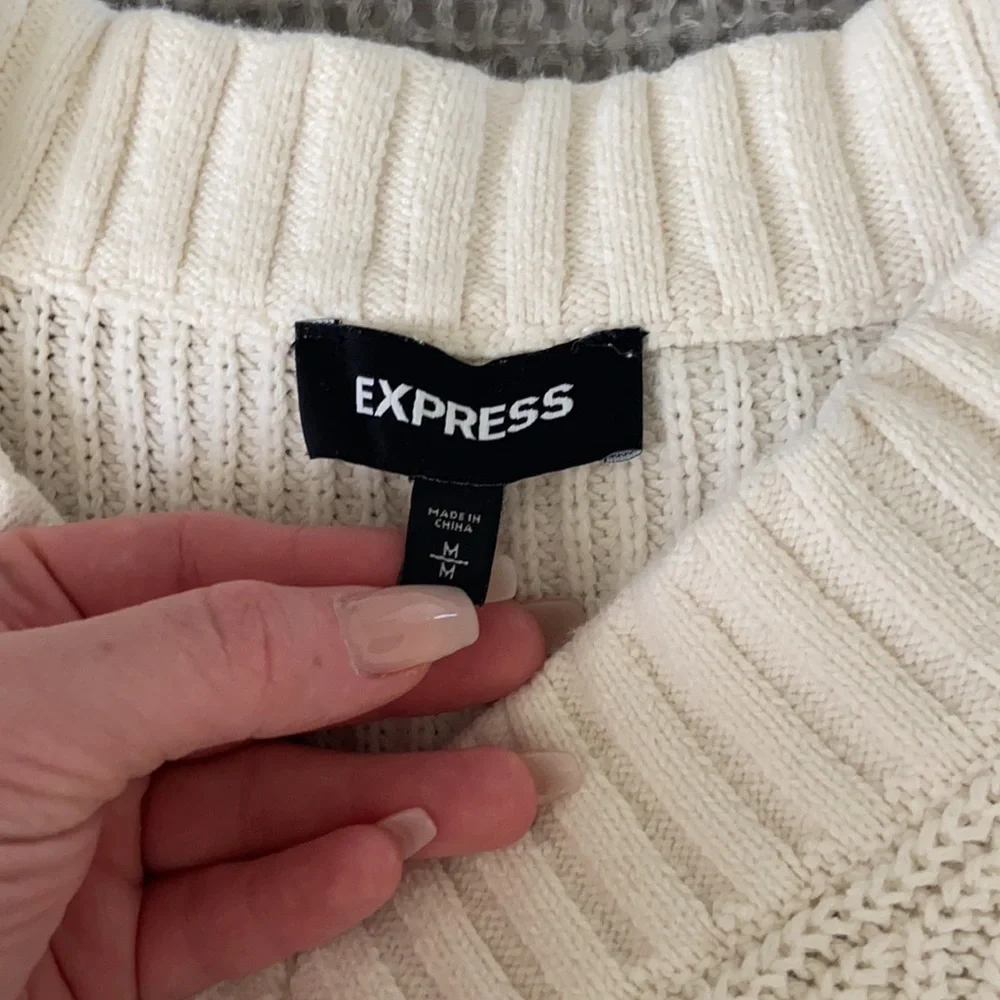 Oversized sweater - Picture 2 of 2